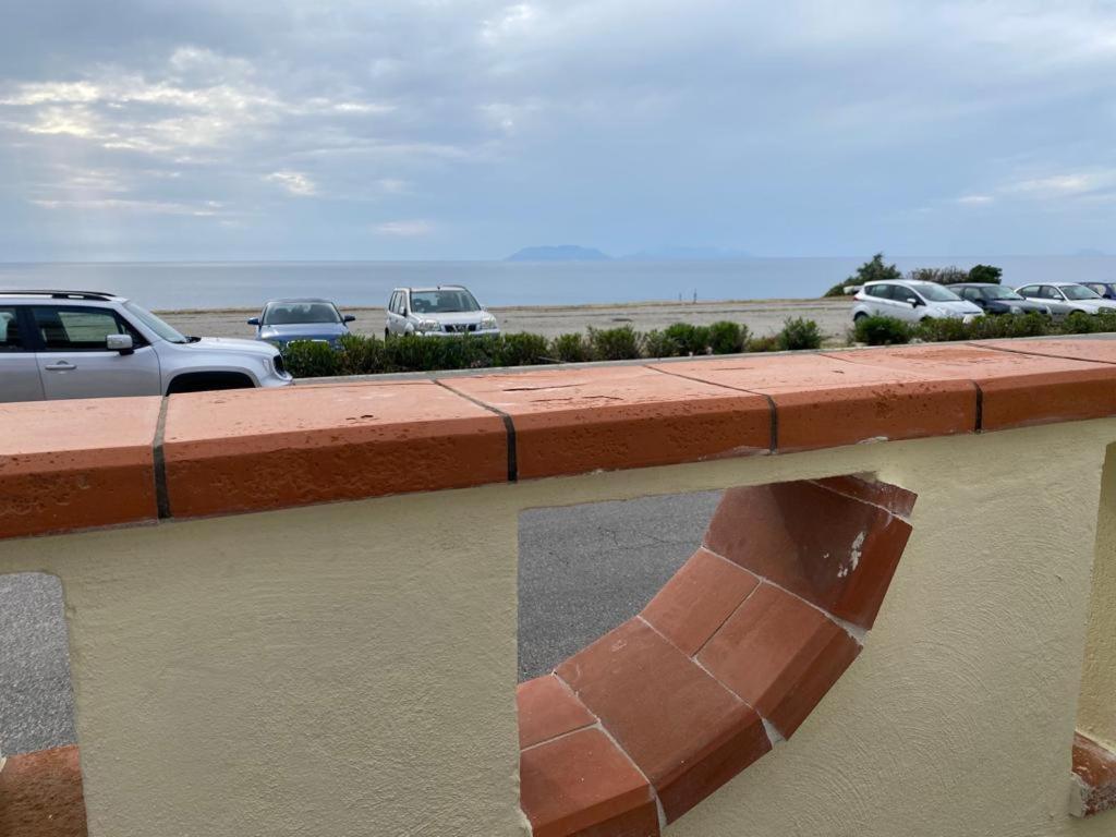 Vista Eolie Milazzo- Apartments Екстер'єр фото