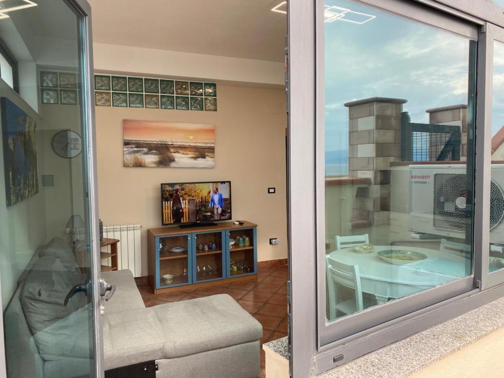 Vista Eolie Milazzo- Apartments Екстер'єр фото