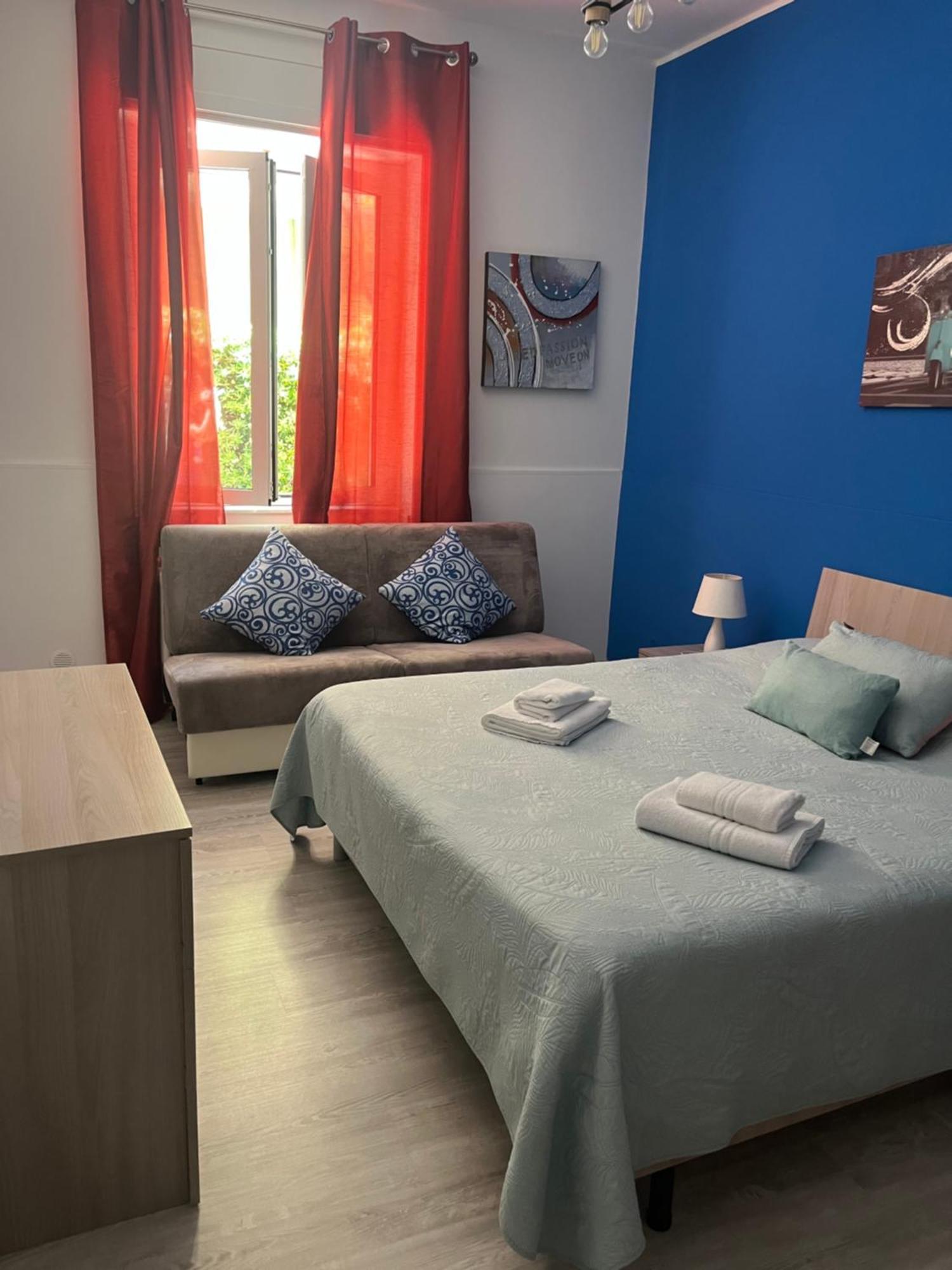 Vista Eolie Milazzo- Apartments Екстер'єр фото